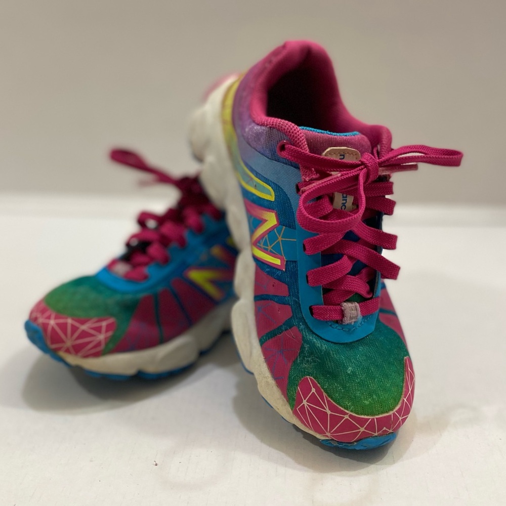 Kids New Balance 890 Lace up Running Shoe